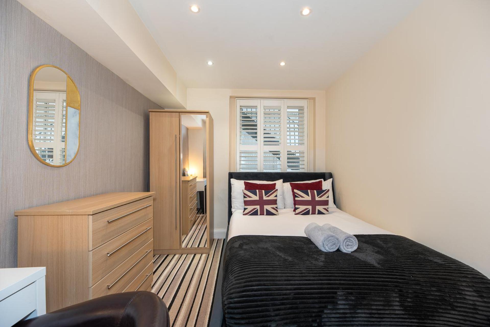 3 Bedroom Apartment With Private Terrace In Pimlico, Westminster, Victoria Londres Extérieur photo