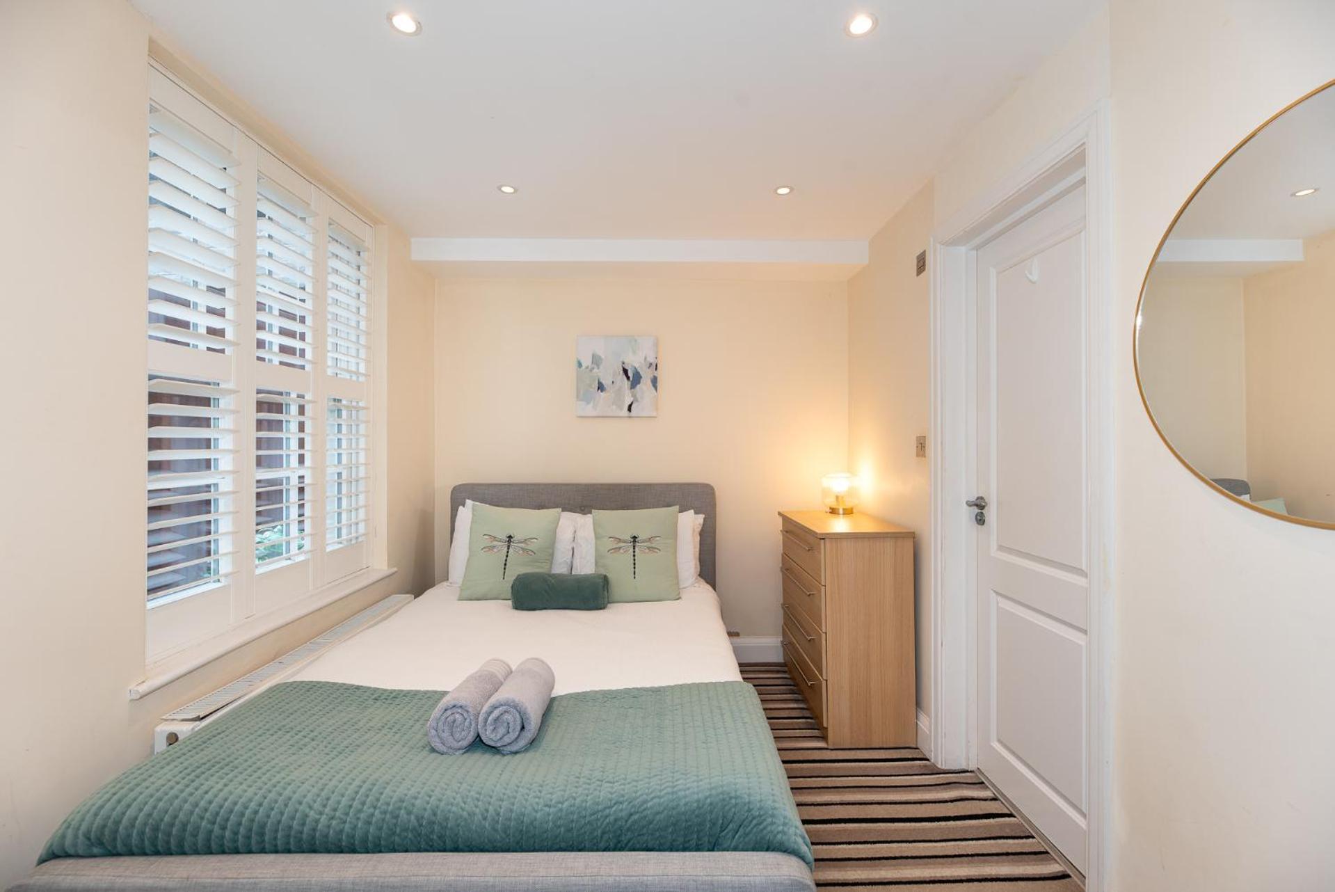 3 Bedroom Apartment With Private Terrace In Pimlico, Westminster, Victoria Londres Extérieur photo