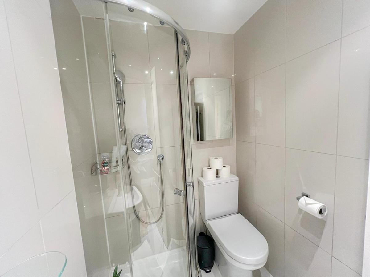 3 Bedroom Apartment With Private Terrace In Pimlico, Westminster, Victoria Londres Extérieur photo