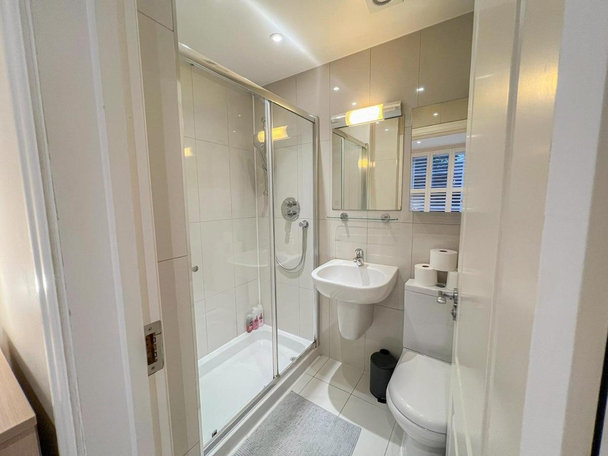 3 Bedroom Apartment With Private Terrace In Pimlico, Westminster, Victoria Londres Extérieur photo