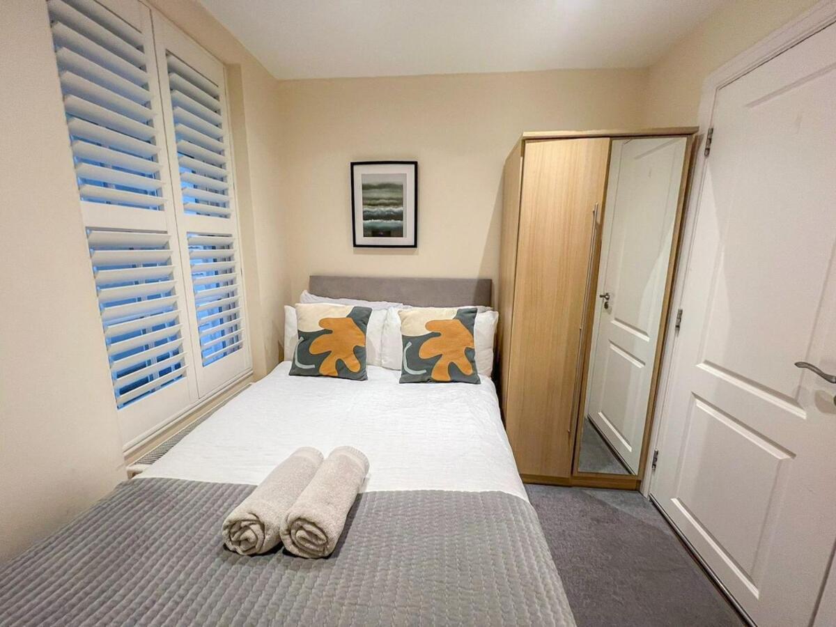 3 Bedroom Apartment With Private Terrace In Pimlico, Westminster, Victoria Londres Extérieur photo