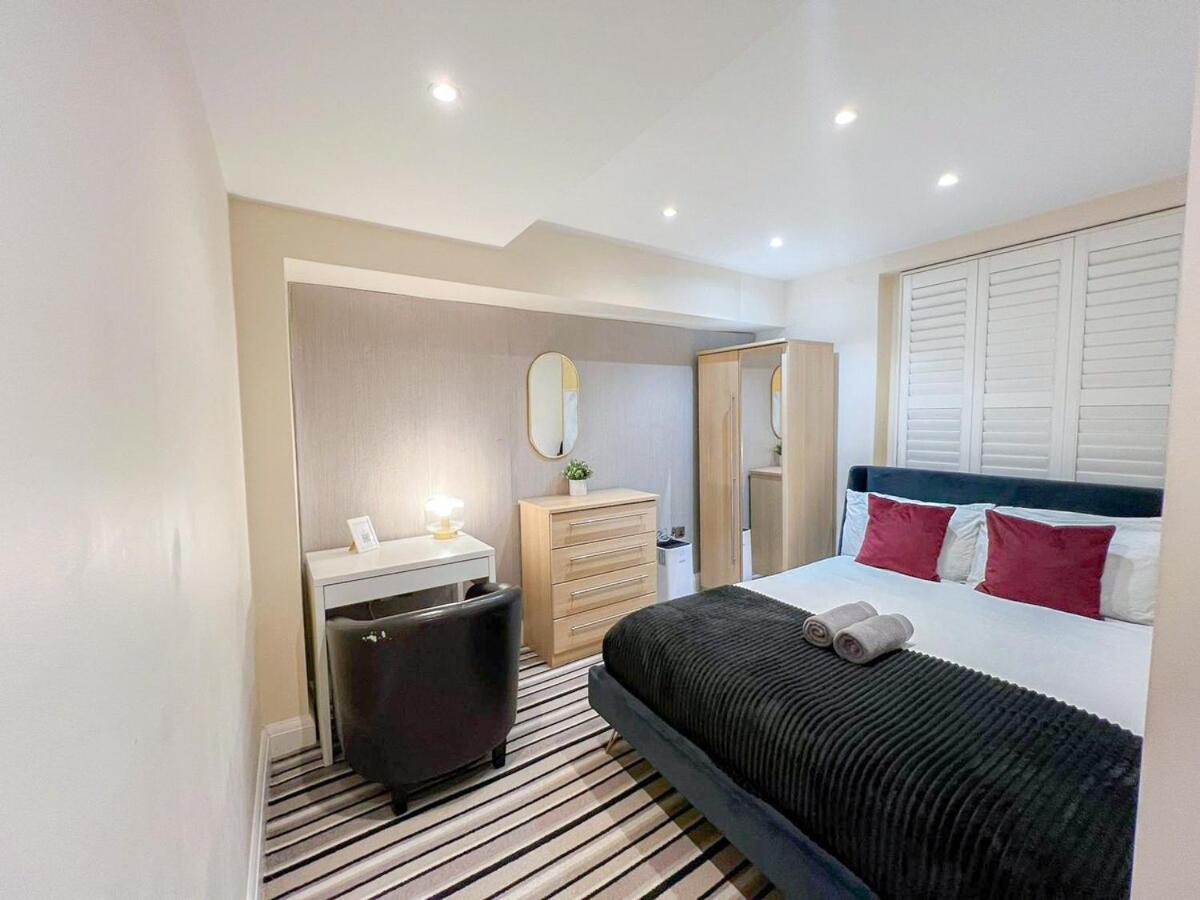 3 Bedroom Apartment With Private Terrace In Pimlico, Westminster, Victoria Londres Extérieur photo