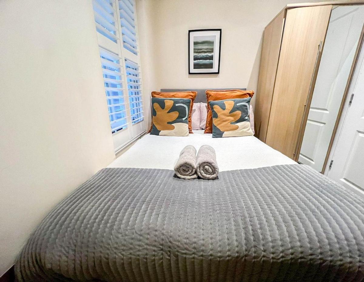 3 Bedroom Apartment With Private Terrace In Pimlico, Westminster, Victoria Londres Extérieur photo