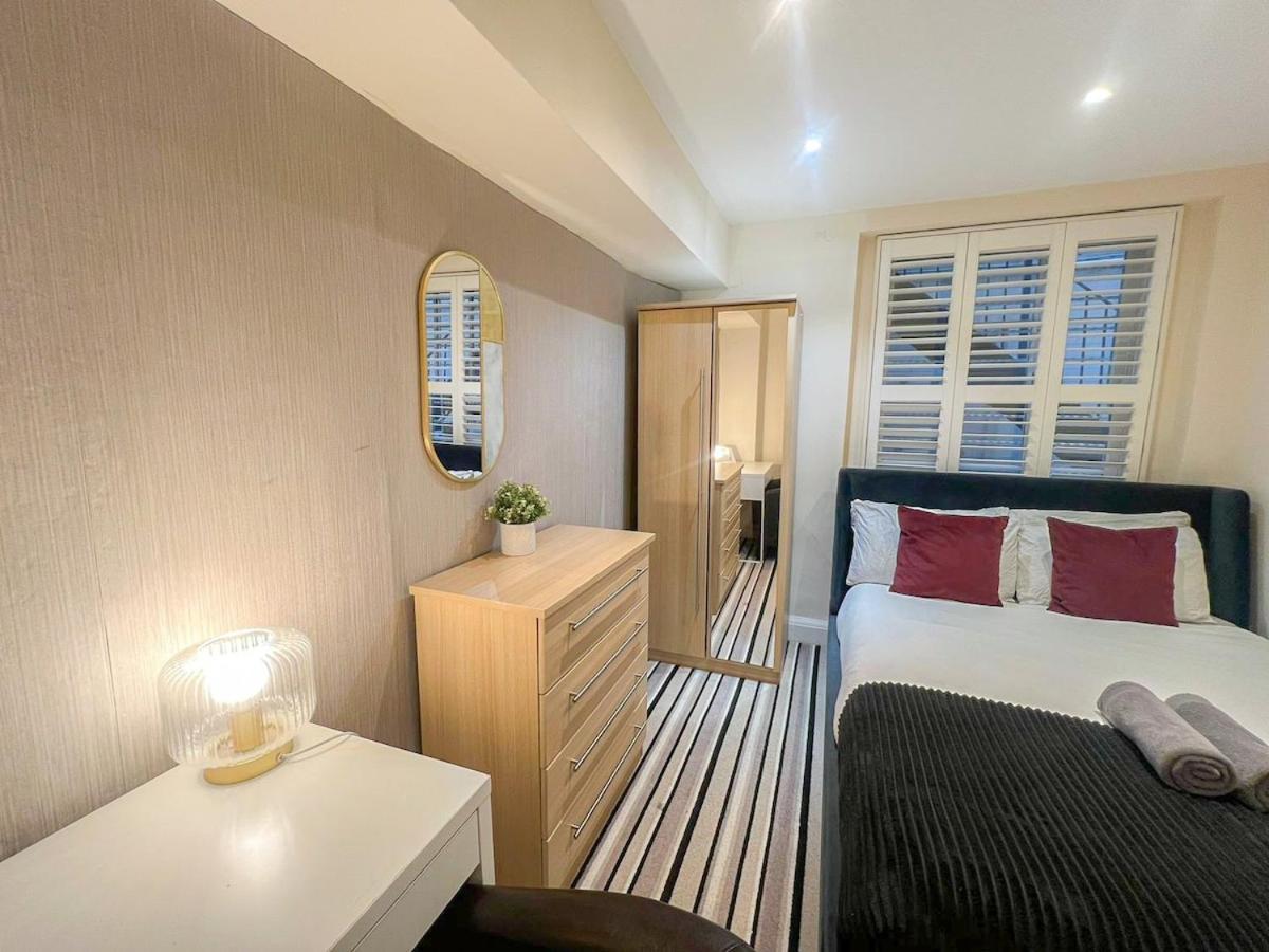 3 Bedroom Apartment With Private Terrace In Pimlico, Westminster, Victoria Londres Extérieur photo