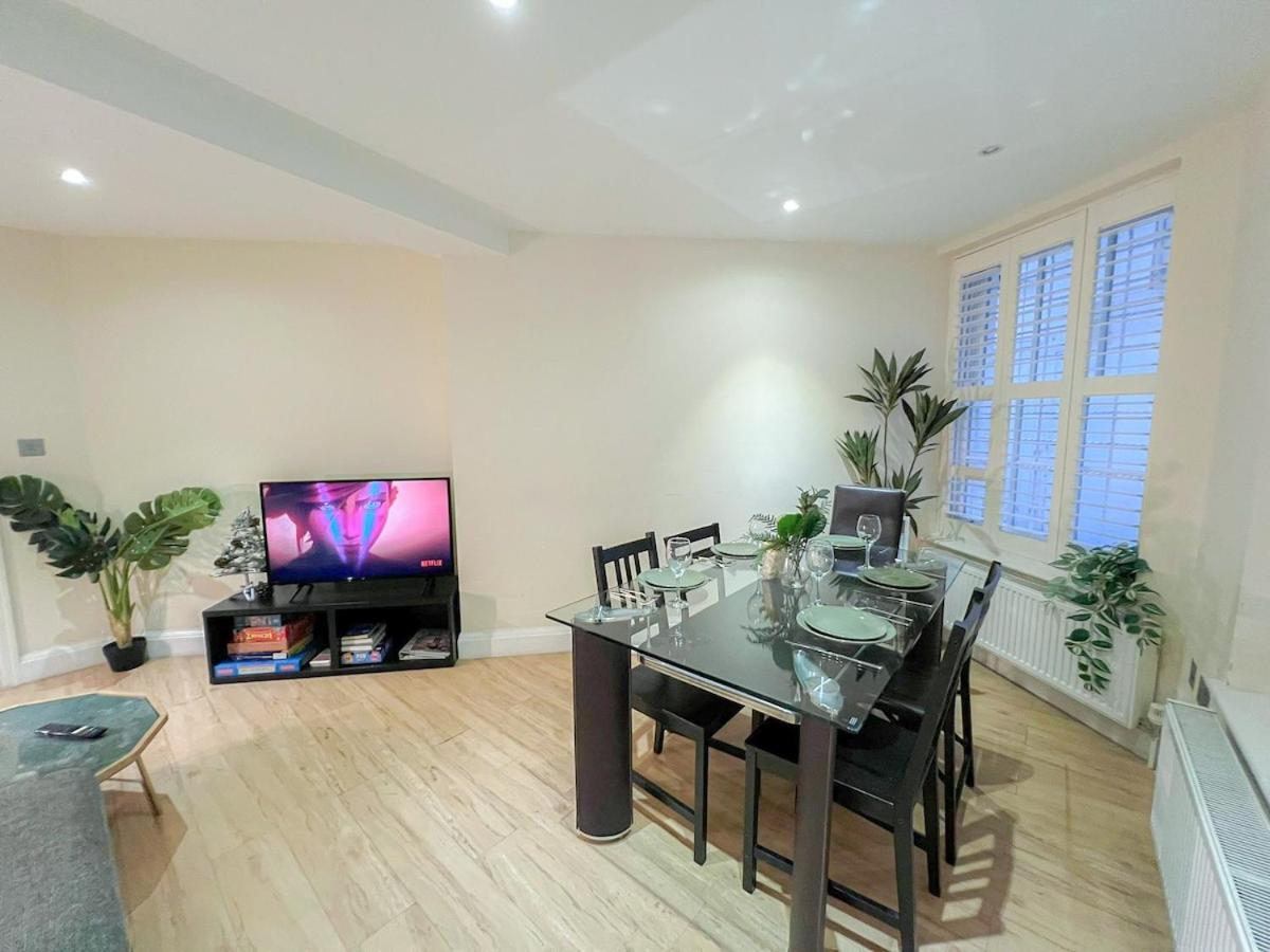 3 Bedroom Apartment With Private Terrace In Pimlico, Westminster, Victoria Londres Extérieur photo